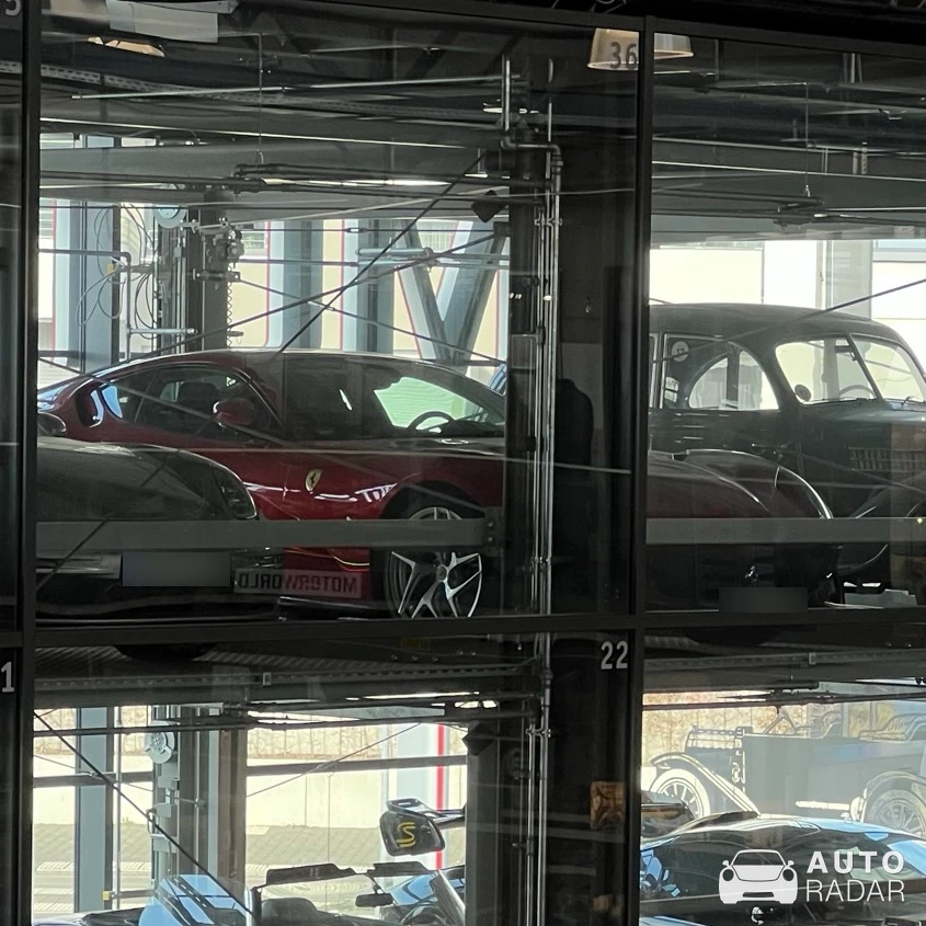 Ferrari 812 Superfast spotted in Köln, Deutschland