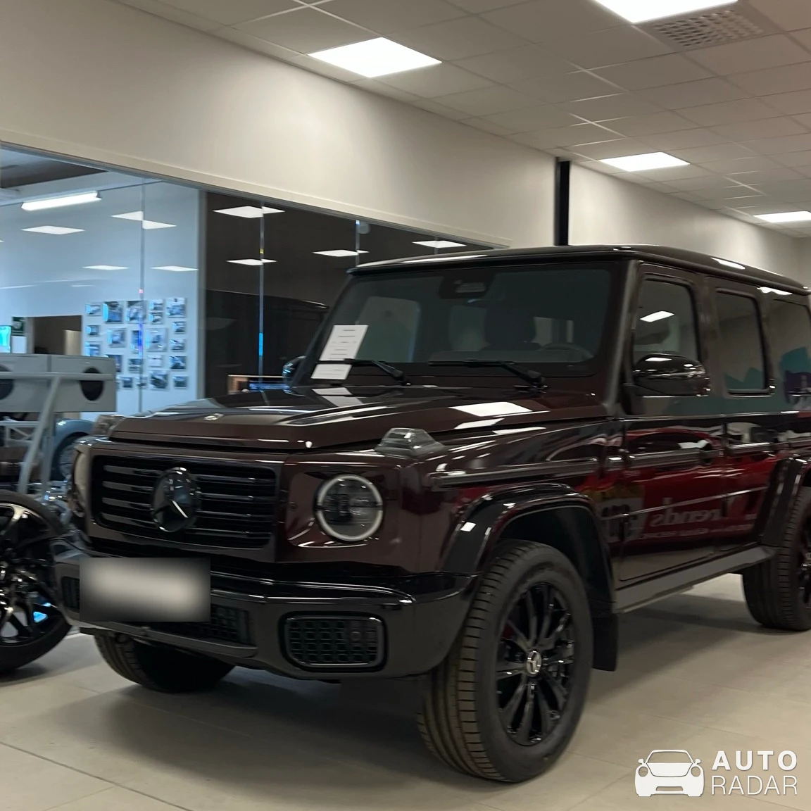 Mercedes-Benz GWF G500 Pickup spotted