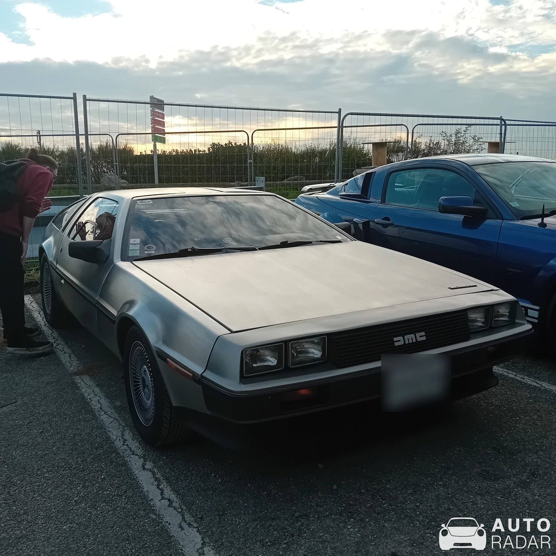 DeLorean DMC-12 spotted in Lyon, France