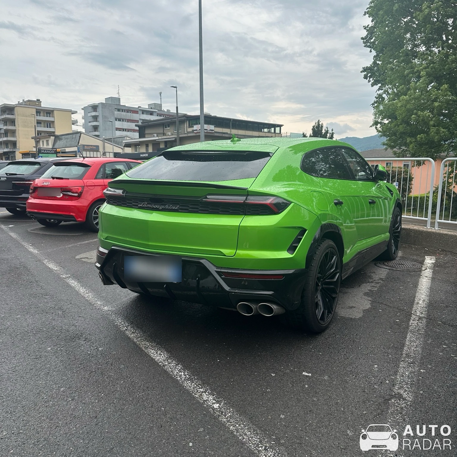 Lamborghini Urus SE spotted in Ascona