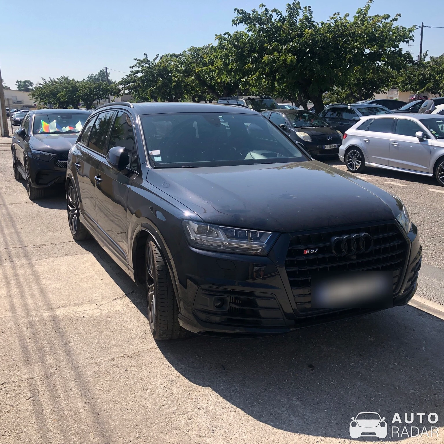 Audi SQ7 spotted in Sète