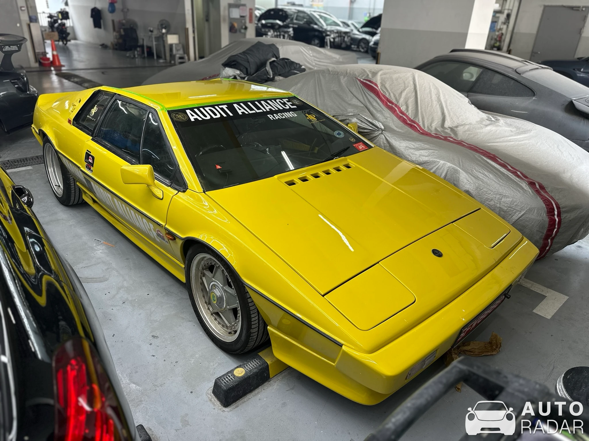 Lotus Turbo Esprit spotted in Singapore