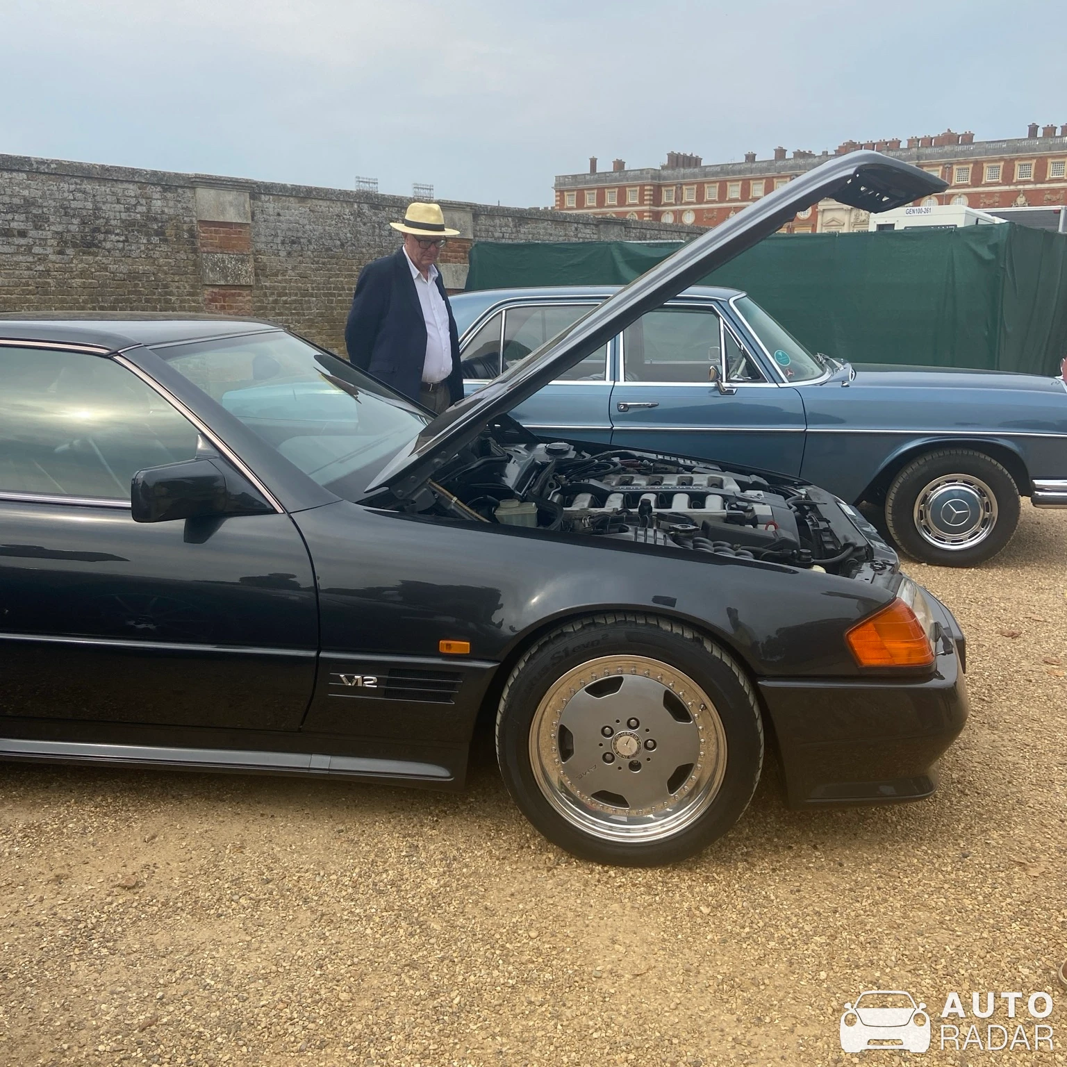 Mercedes-Benz SL 60 AMG R129 spotted in East Molesey
