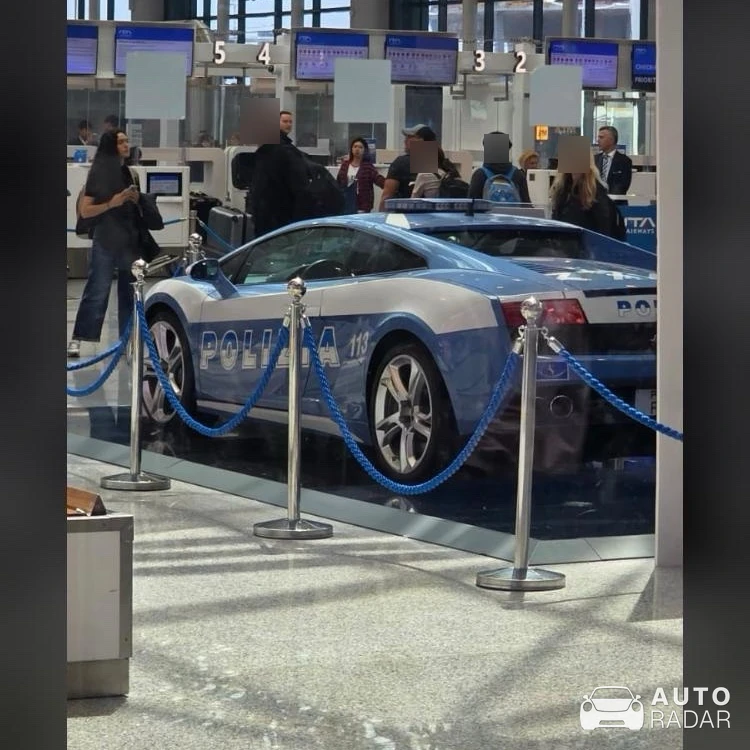 Lamborghini Gallardo LP560-4 2013 Polizia spotted in Rome