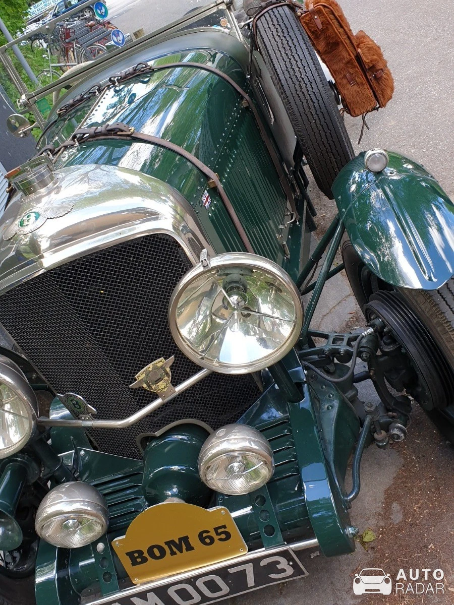 Bentley Speed 6 spotted in Rotterdam