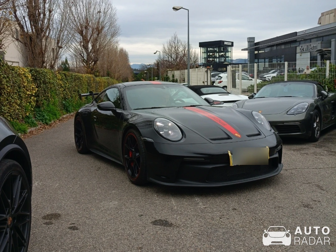 Porsche 992 GT3 MkI spotted in Marseille, France