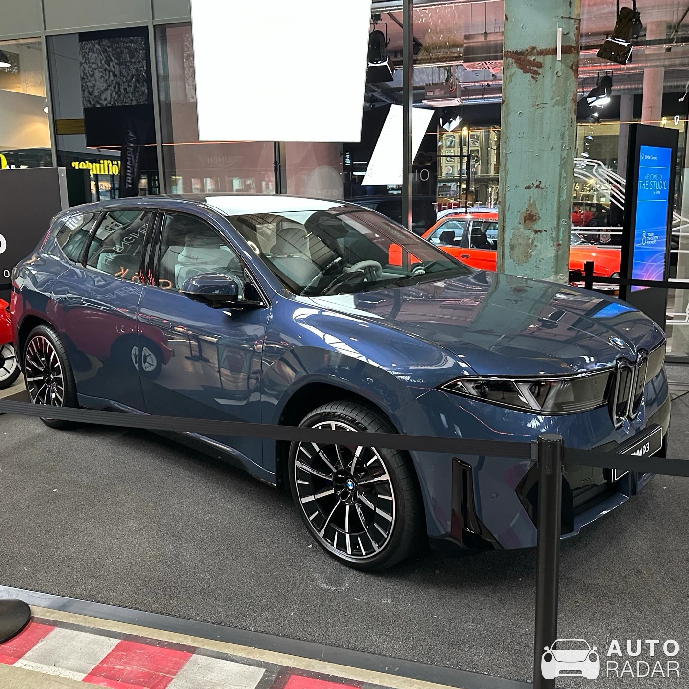 BMW iX3 NA5 spotted in München