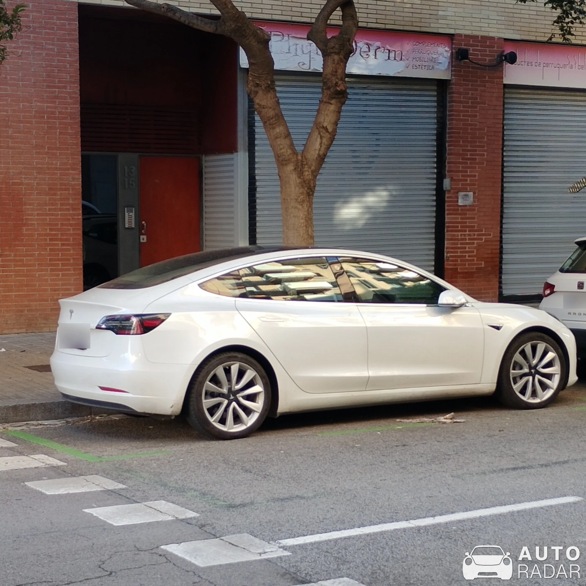 Tesla Model 3 Performance spotted in Barcelona
