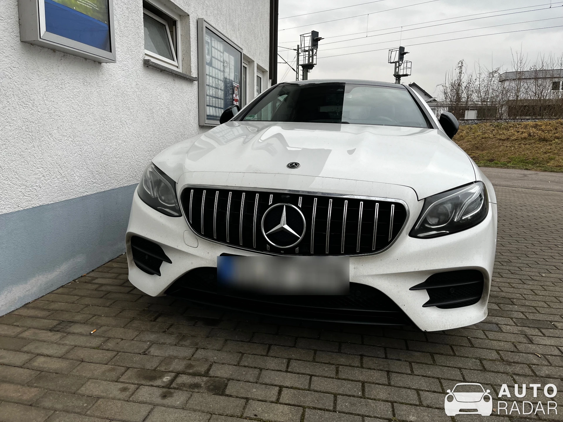 Mercedes-Benz E-Klasse Cabriolet A238 spotted in Gondelsheim, Deutschland