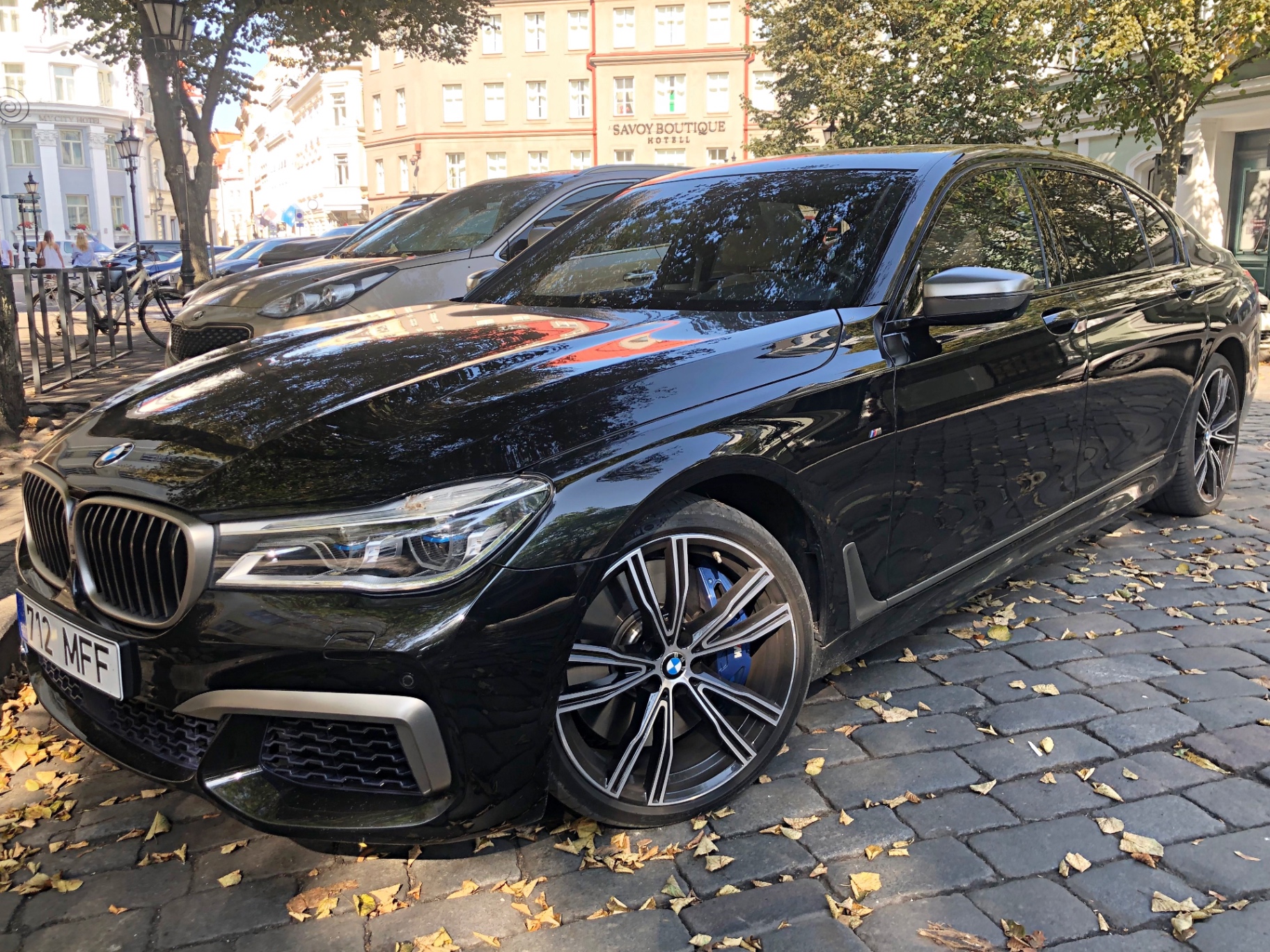 BMW M760Li xDrive 2019
