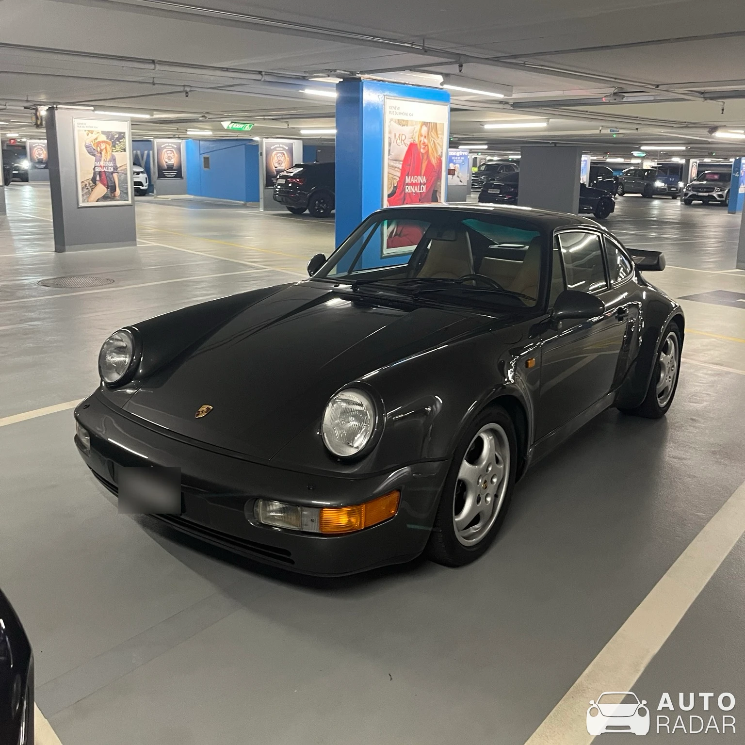 Porsche 964 Turbo S 3.6 spotted in Genève