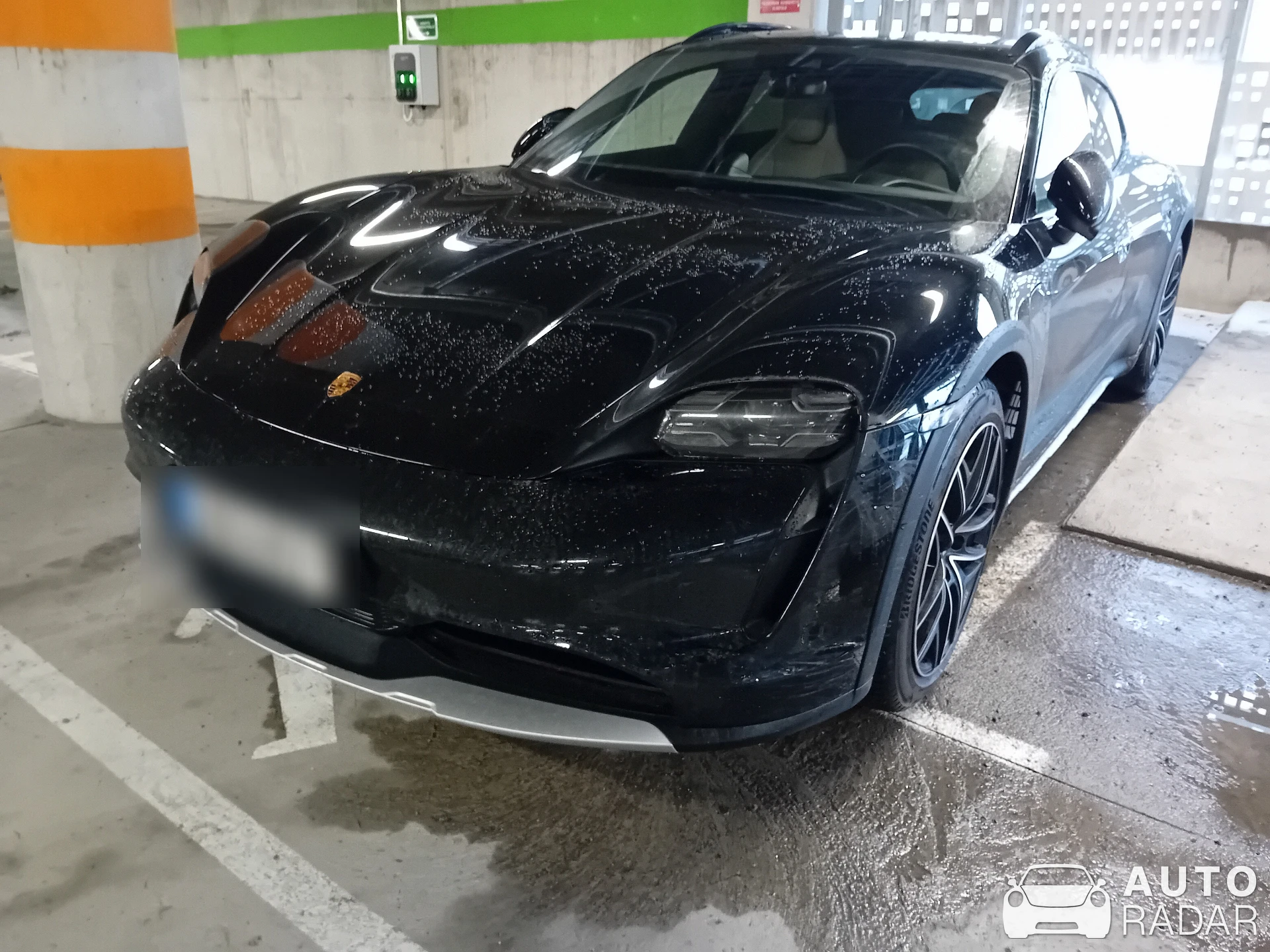 Porsche Taycan Turbo Cross Turismo spotted in Hämeenlinna, Finland