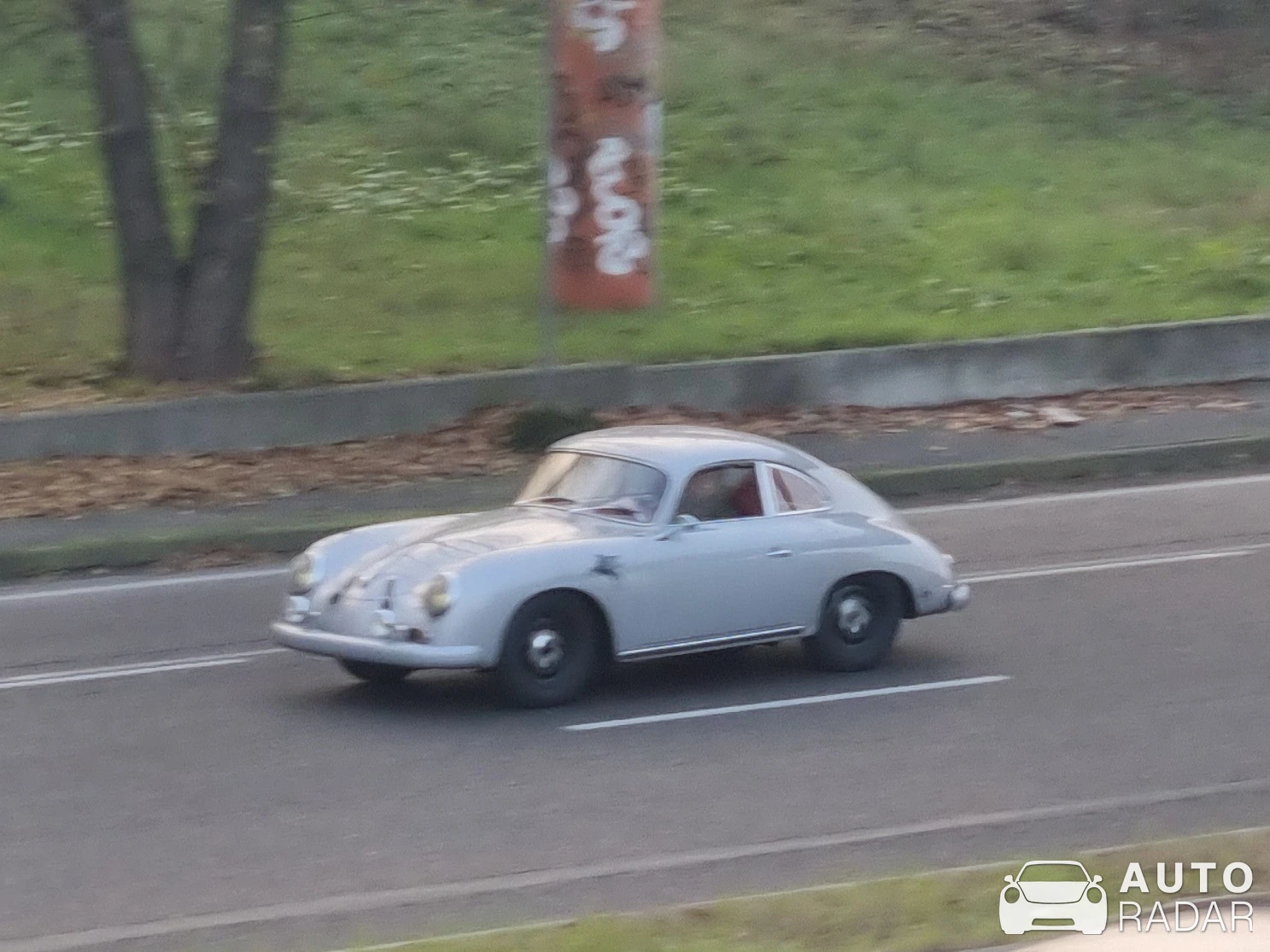 Porsche 356 spotted in Milano, Italia