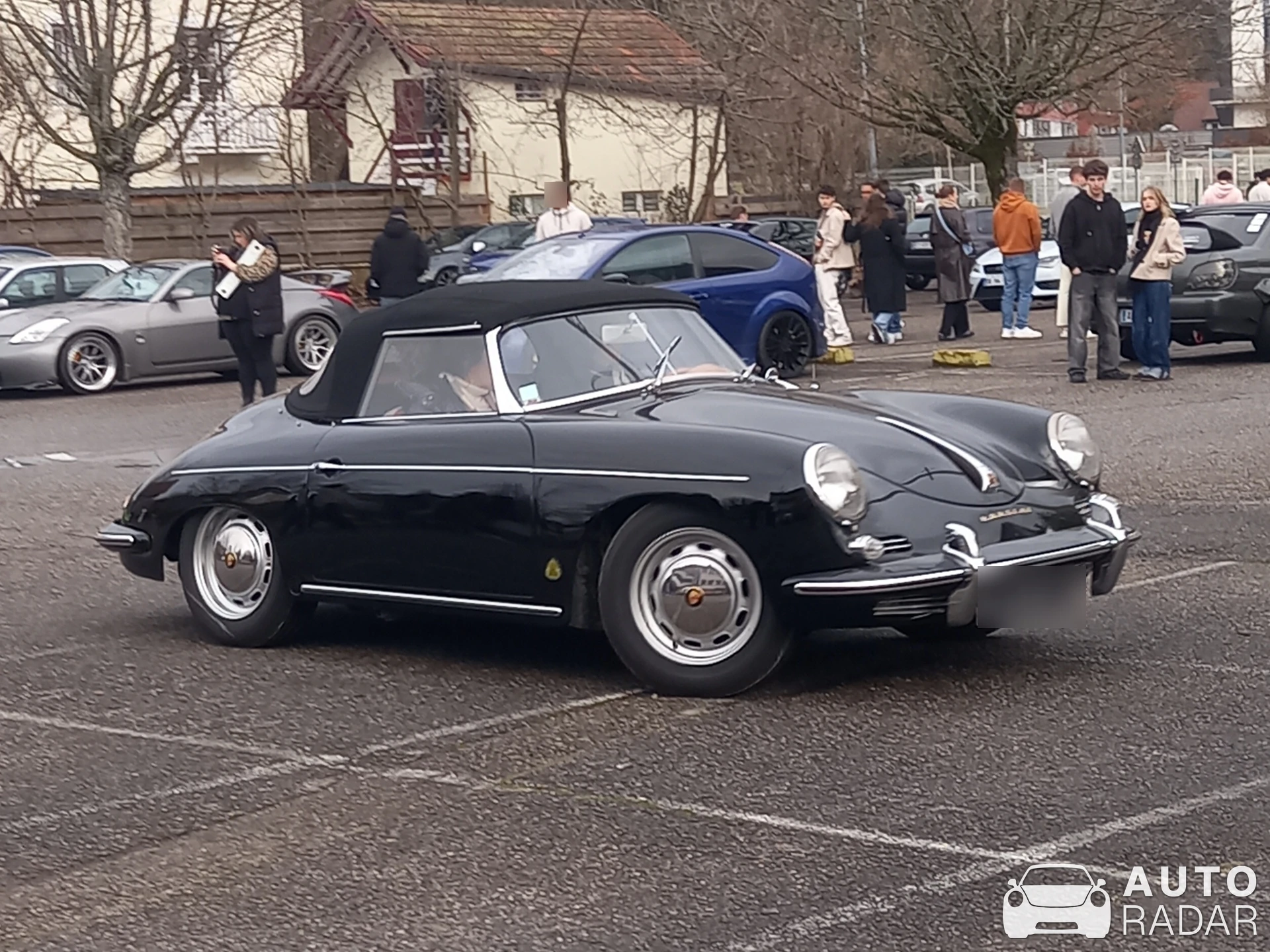 Porsche 356 Speedster spotted in Annecy, France