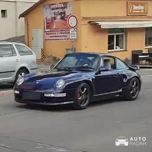Porsche 993 Turbo spotted in Banská Štiavnica, Slovakia