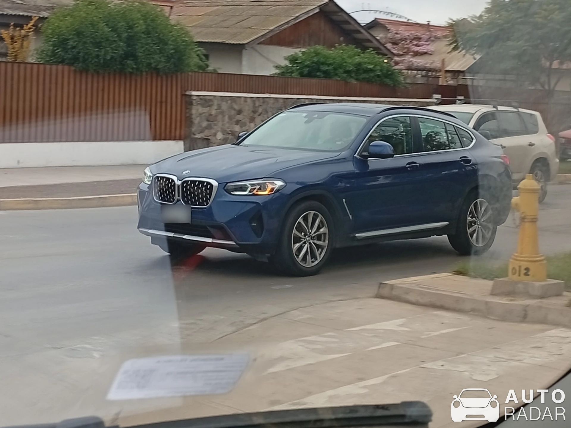 BMW X4 F26 spotted in La Serena