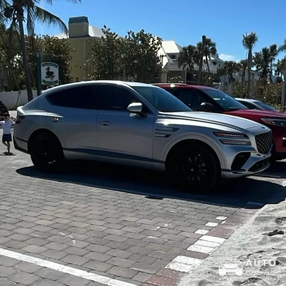 Genesis GV80 spotted in Captiva