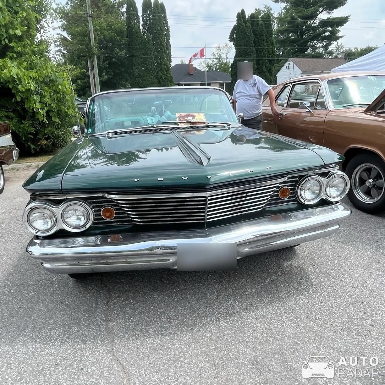 Pontiac Bonneville 2nd Gen spotted in Georgina