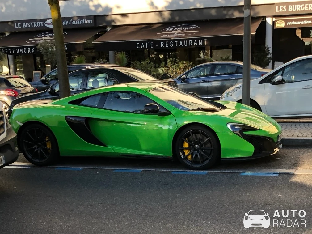 McLaren 650S spotted in Bron, France