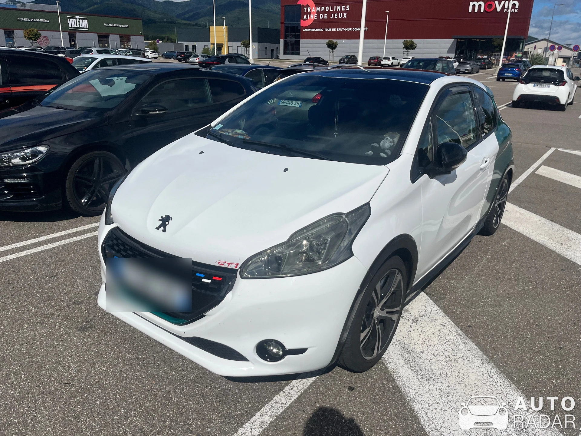 Peugeot 208 GTI spotted in Cernay