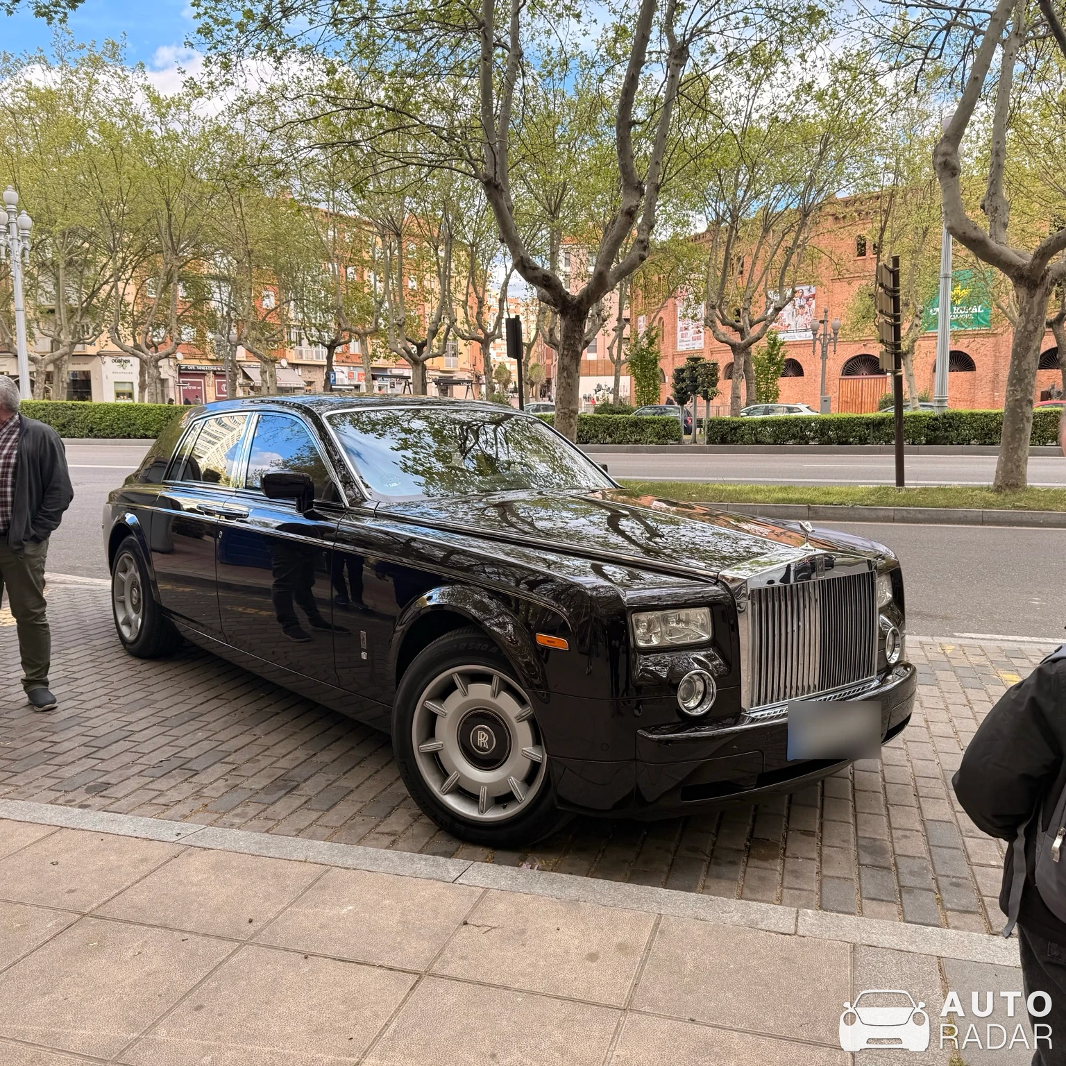 Rolls-Royce Phantom VII EWB spotted in Valladolid