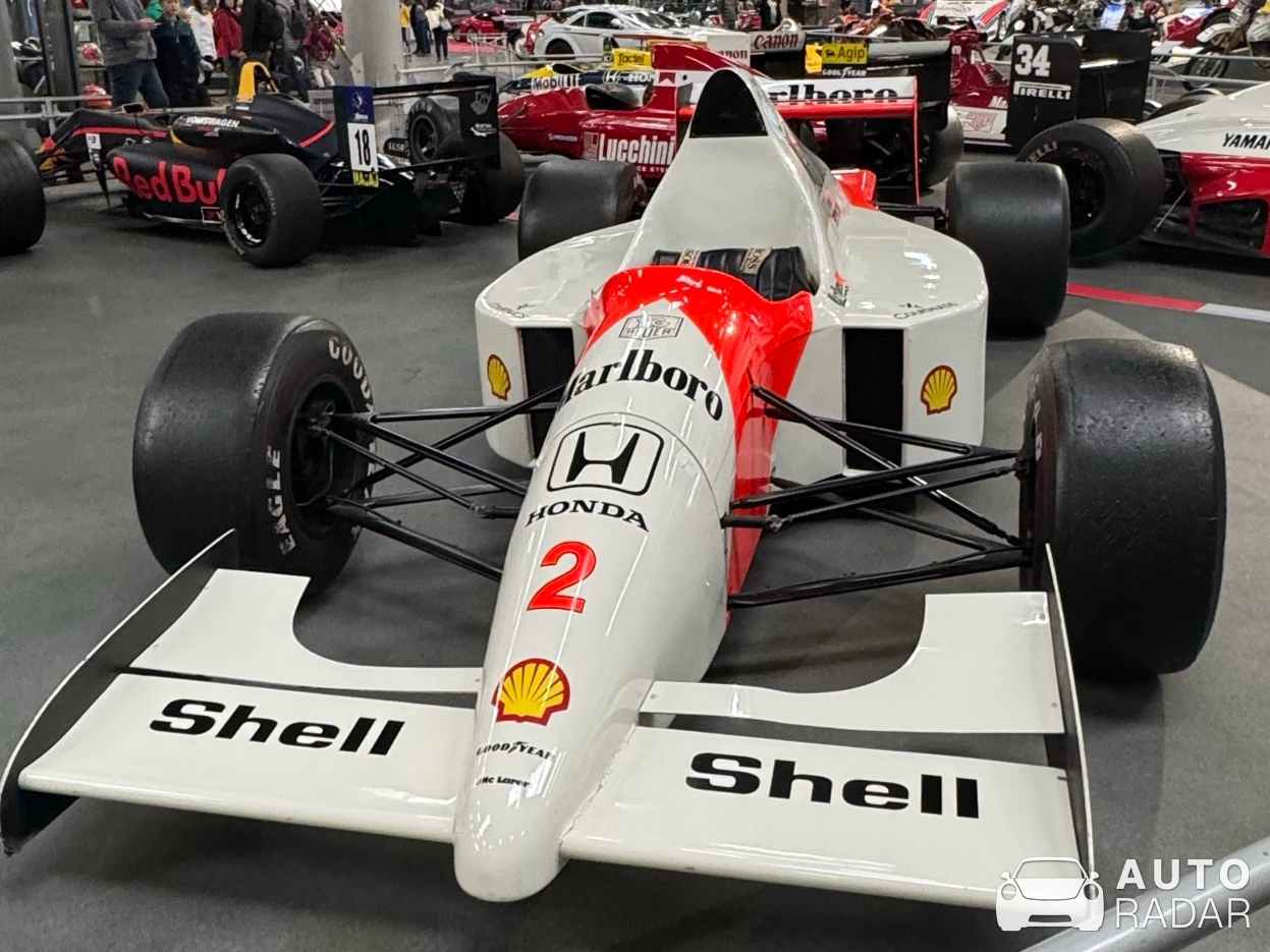 McLaren MP4/6 spotted in Sinsheim