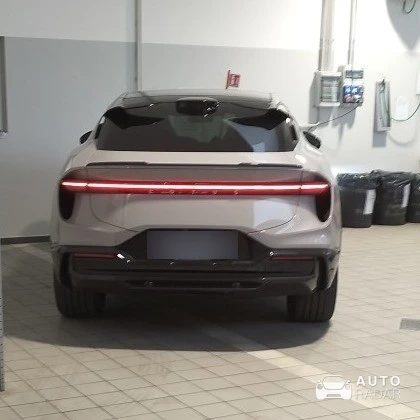Lotus Eletre spotted in Zona Industriale, Italy