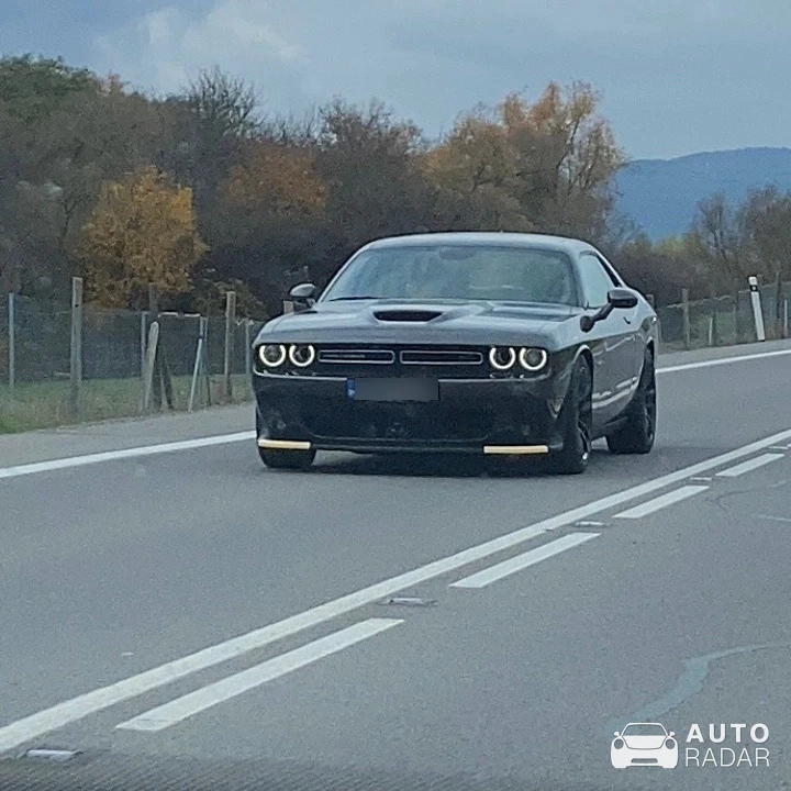 Dodge Challenger R/T spotted in Žiar nad Hronom, Slovensko
