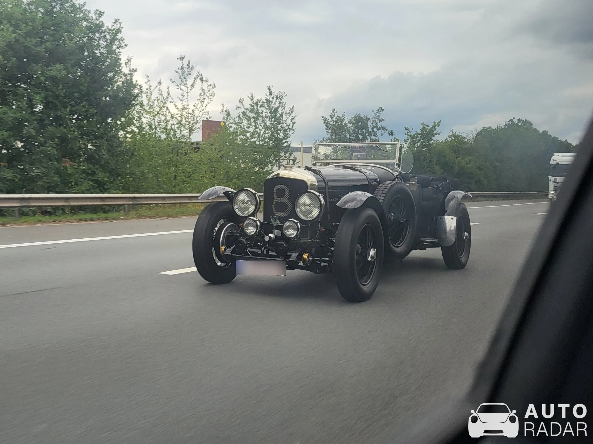 Bentley Blower spotted in Denderleeuw