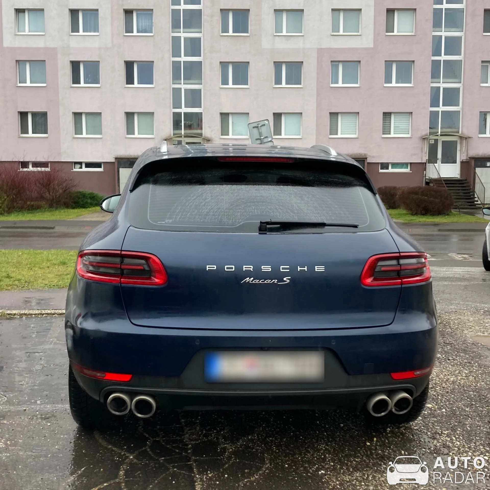 Porsche Macan S spotted in Žiar nad Hronom, Slovensko