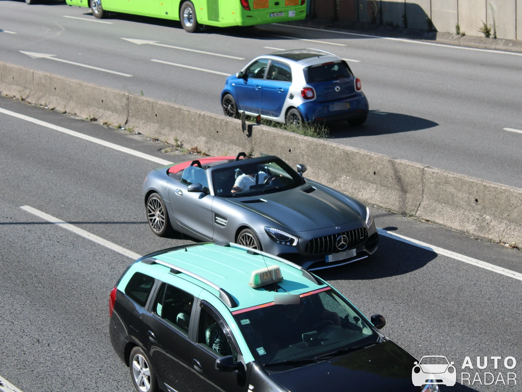 Mercedes-Benz GT Roadster R190 spotted in Porto