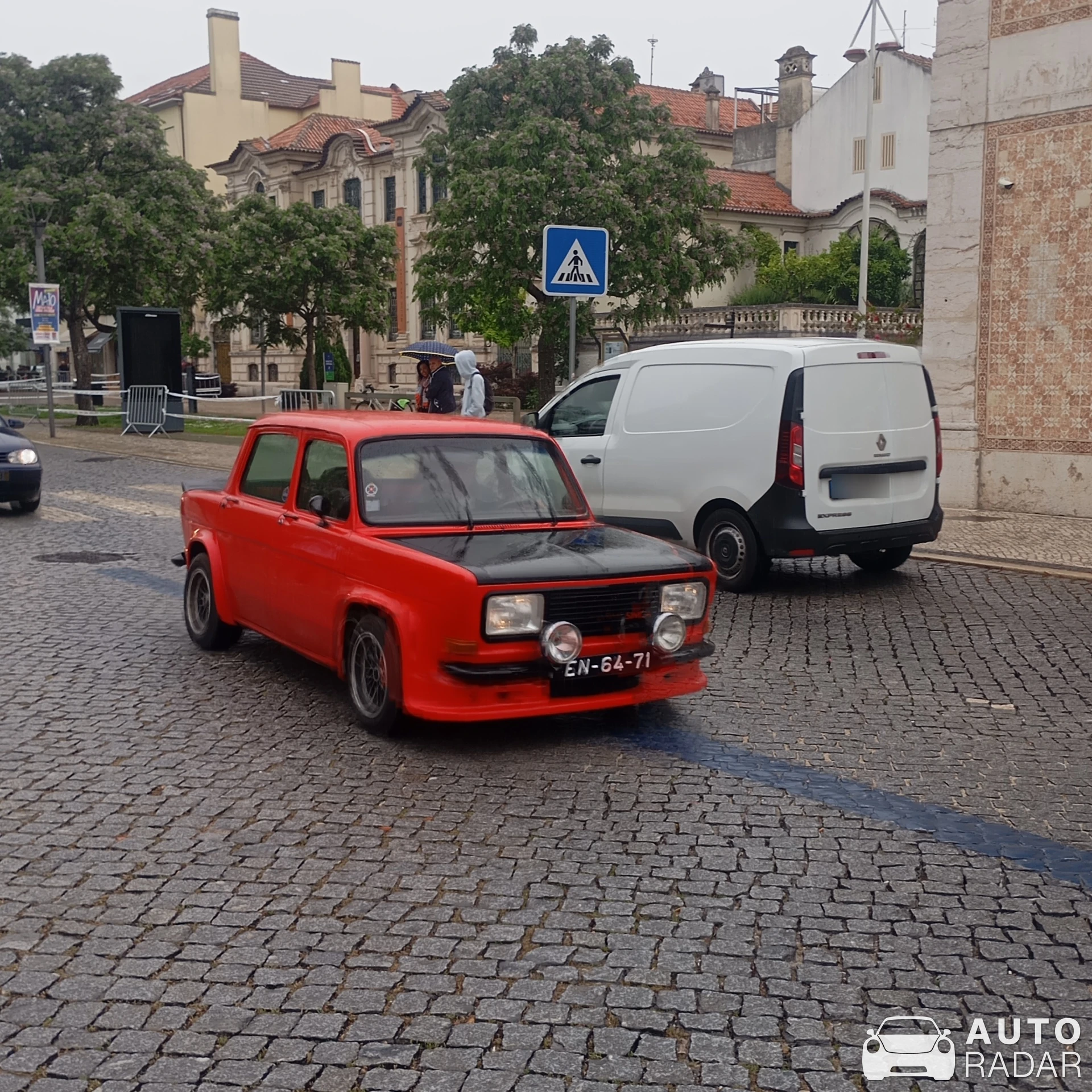 Simca Rallye spotted in Leiria