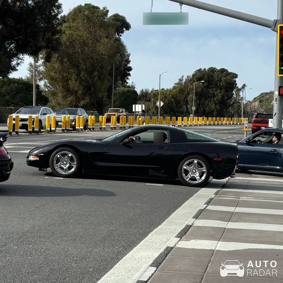 Chevrolet Corvette C5 spotted in Malibu, United States