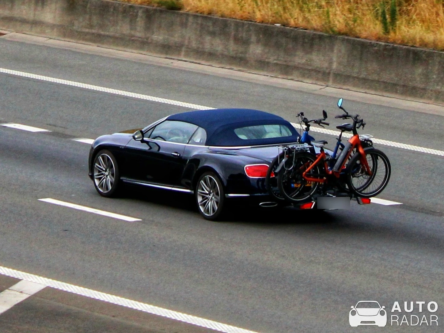 Bentley Continental GTC Speed 2013 spotted in Brecht