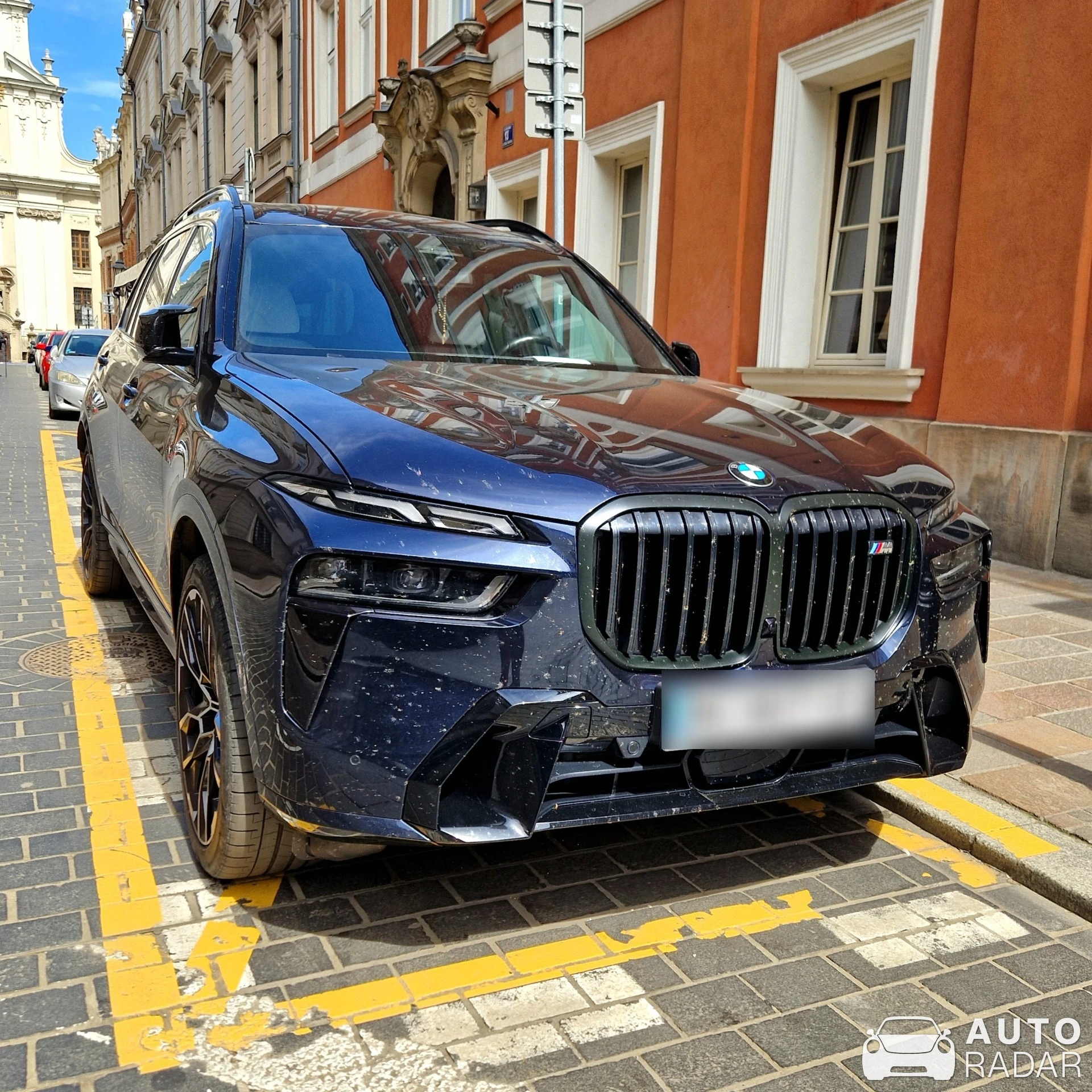BMW X7 M60i xDrive G07 spotted in Kraków