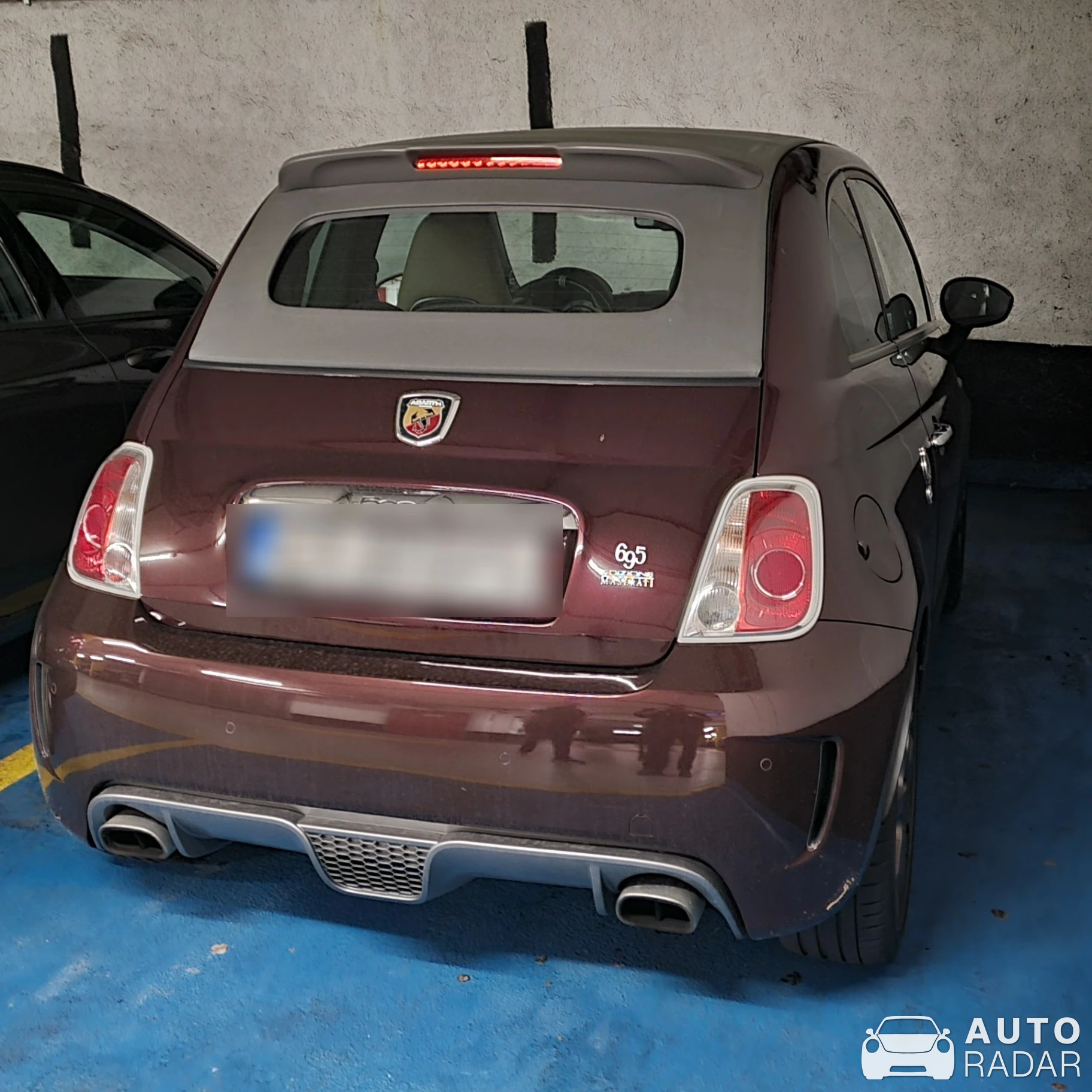 Abarth 695 Edizione Maserati spotted in Milano