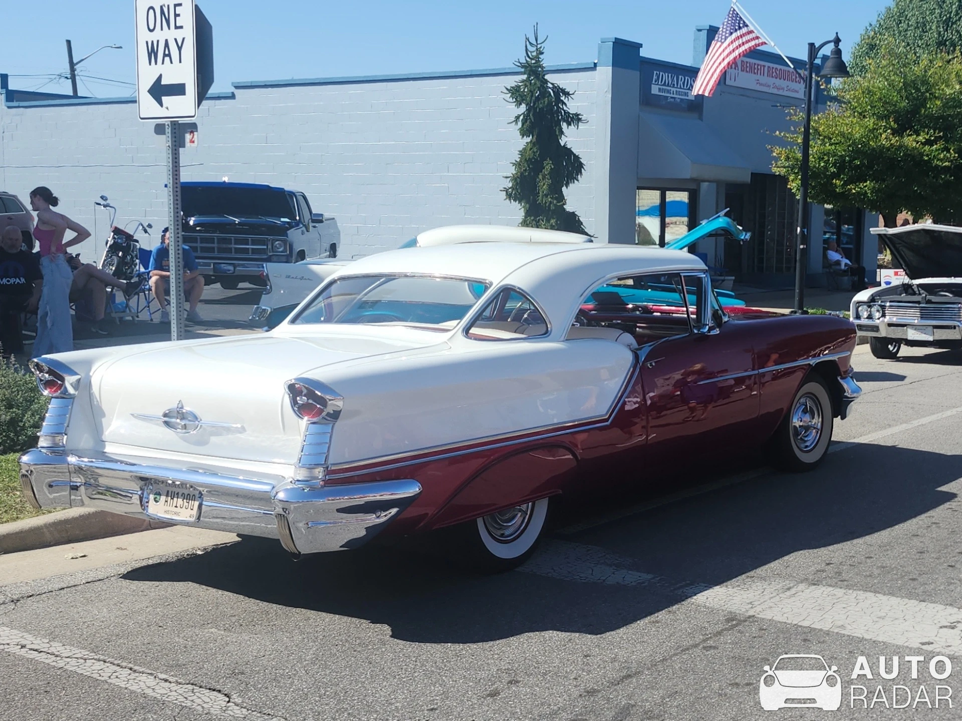 Oldsmobile 88 spotted in Beech Grove