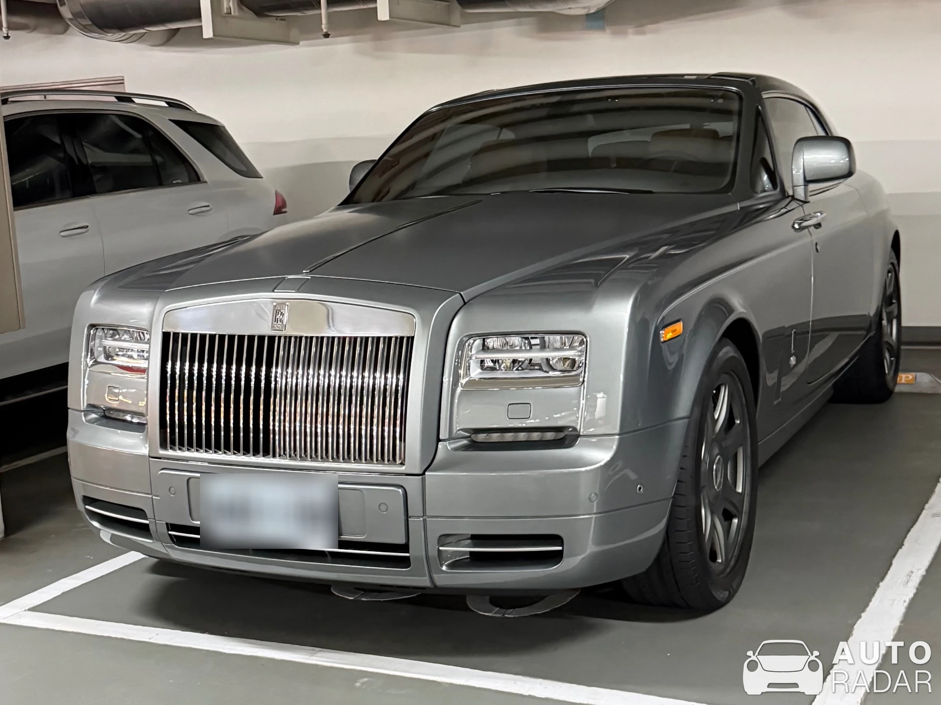Rolls-Royce Phantom Coupé spotted in 臺北市