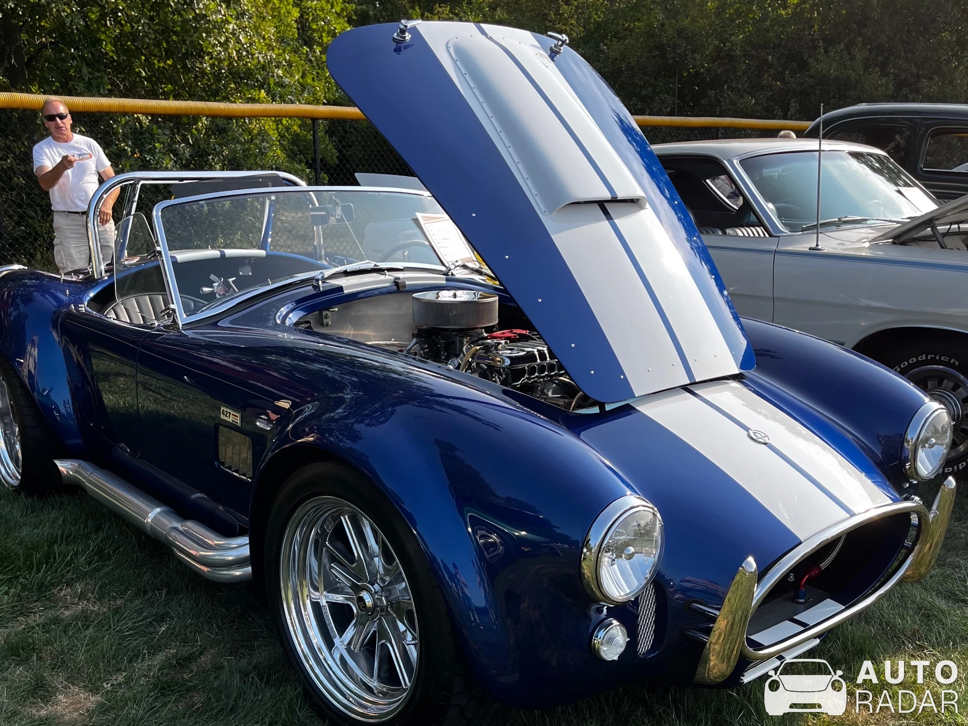 Shelby Cobra 427 spotted in Avon Lake, United States