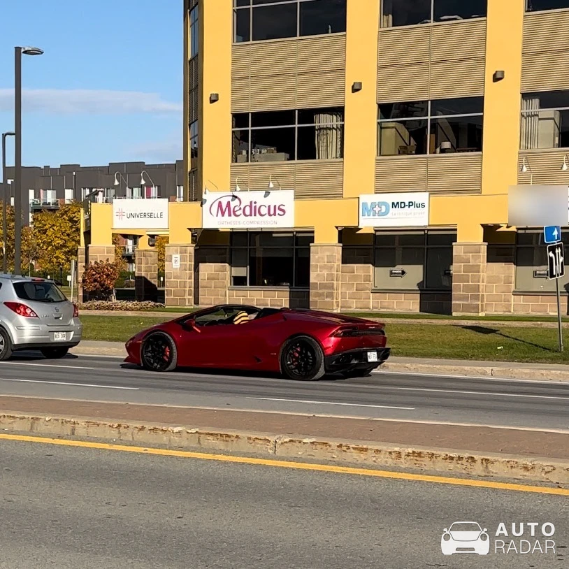 Lamborghini Huracán LP610-4 Spyder spotted in Terrebonne, Canada