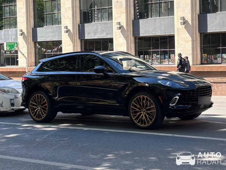 Aston Martin DBX707 spotted in Tbilisi