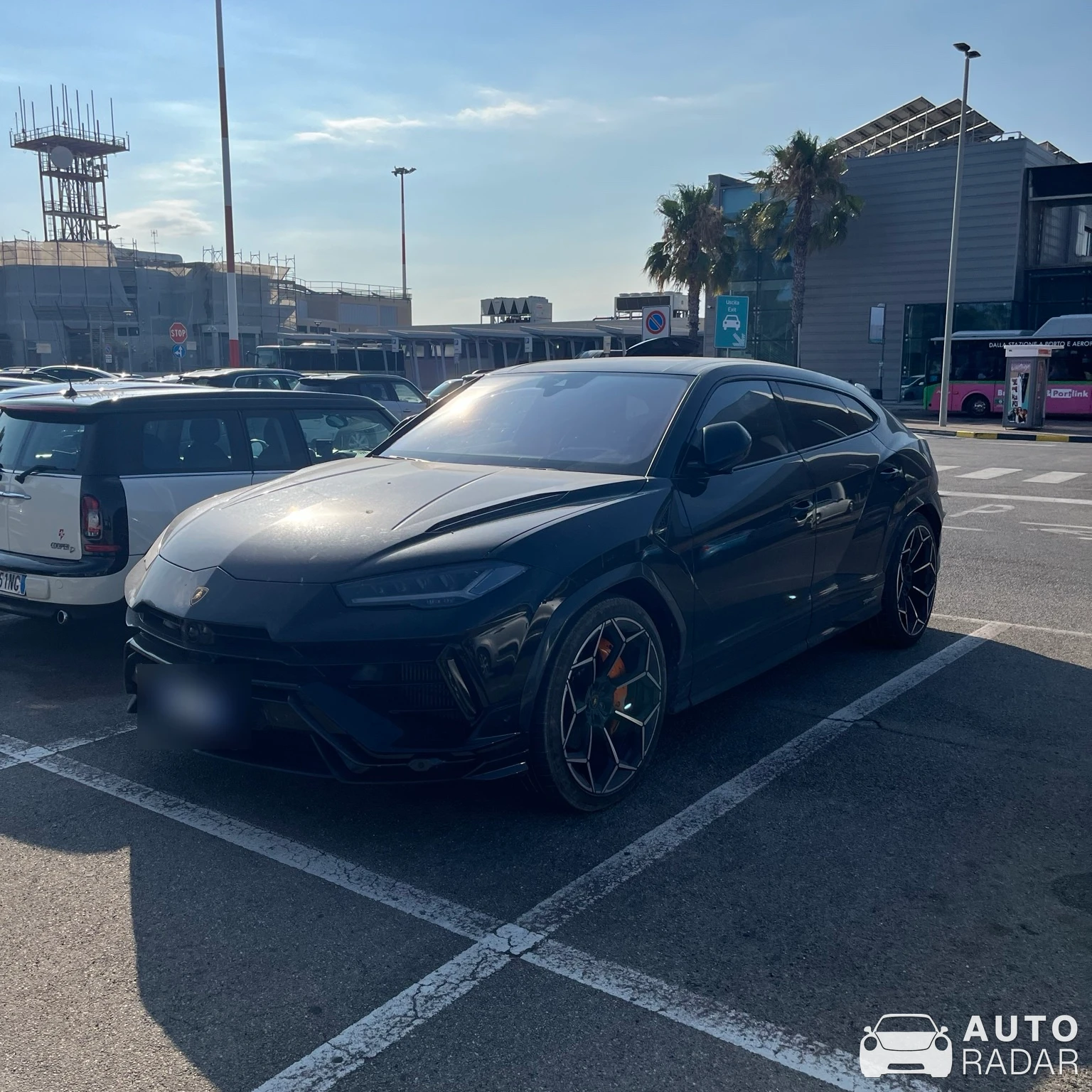 Lamborghini Urus Performante spotted in Brindisi