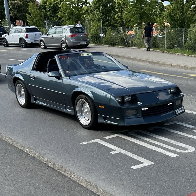 Chevrolet Camaro RS