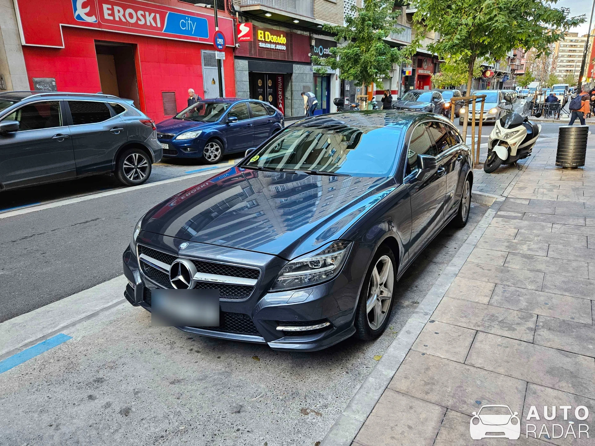 Mercedes-Benz CLS X218 Shooting Brake spotted in Zaragoza