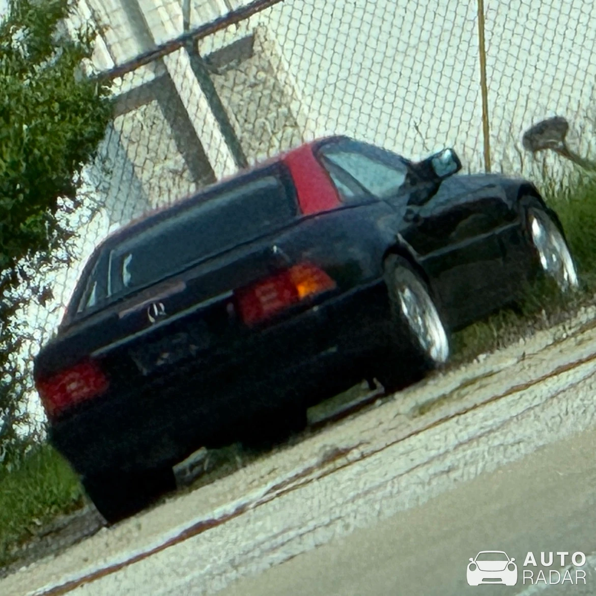 Mercedes-Benz SL-Klasse R129 spotted in Strongsville