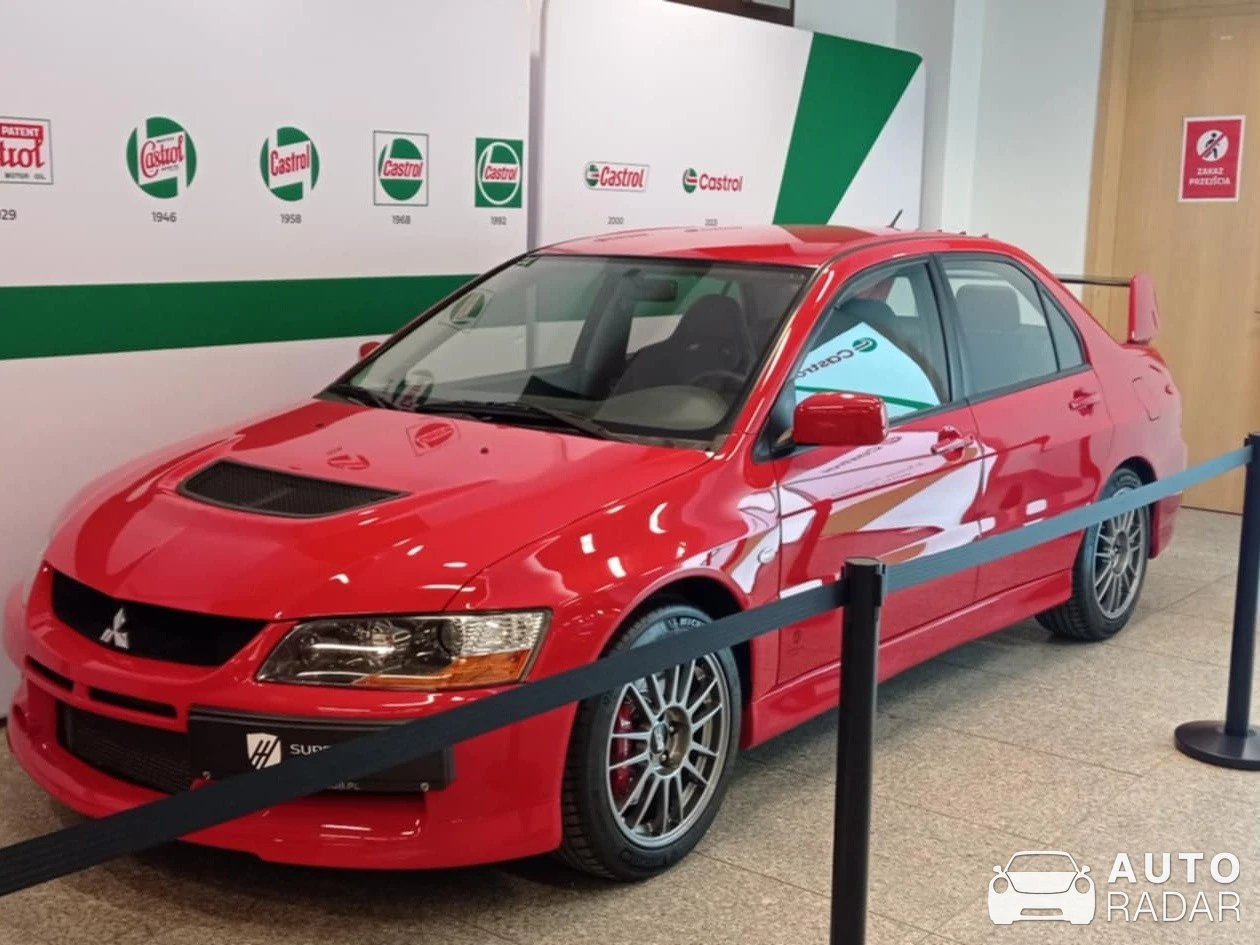 Mitsubishi Lancer Evolution VIII MR spotted in Warszawa