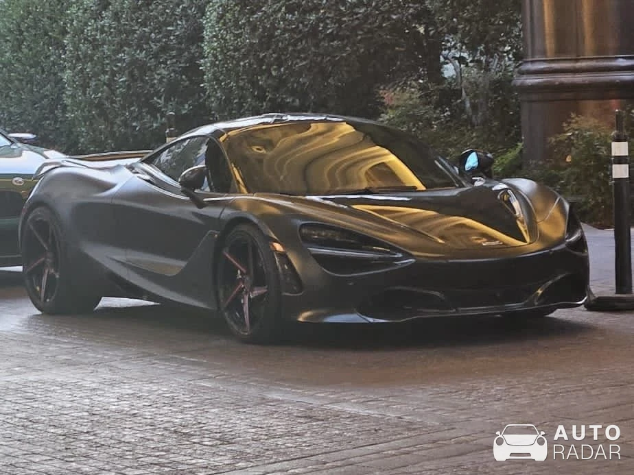 McLaren 720S spotted in Paradise, United States