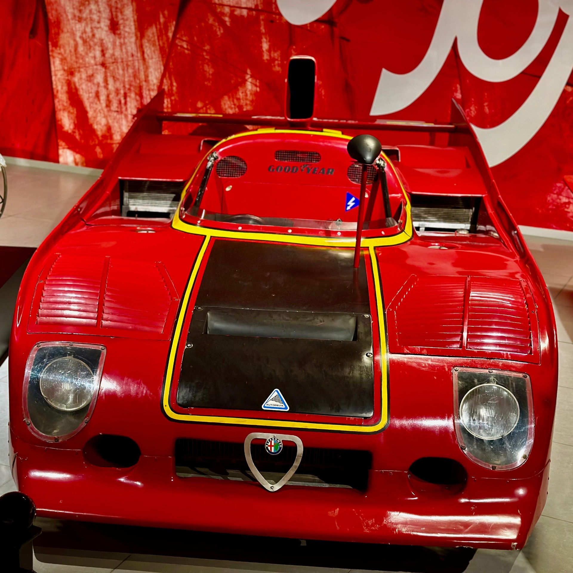 Alfa Romeo Romeo Tipo 33 TT 12