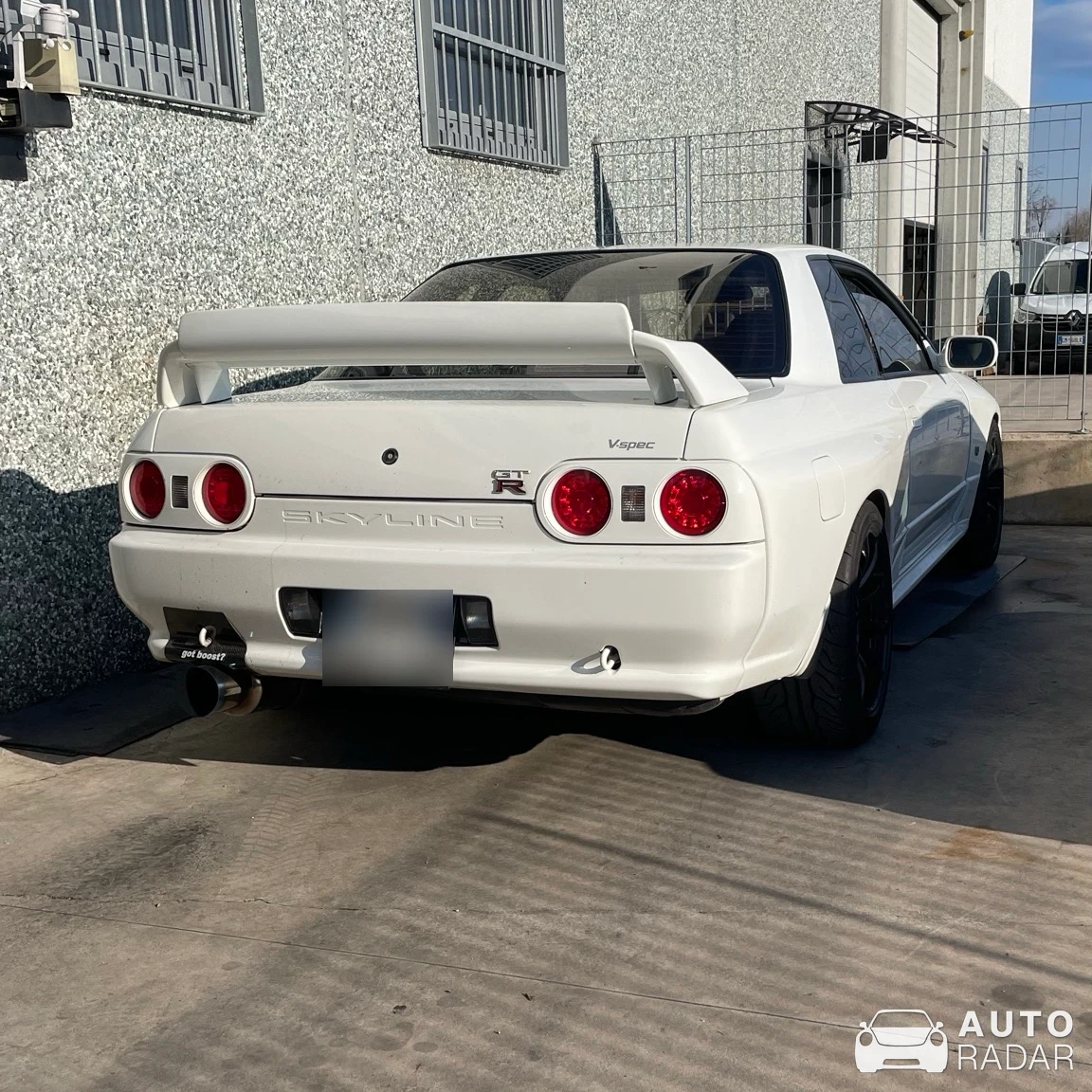 Nissan Skyline R32 GT-R V-Spec II spotted