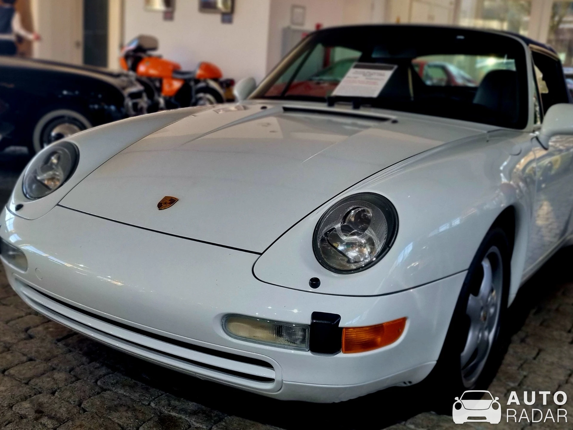 Porsche 993 Carrera spotted in Brummen, Netherlands